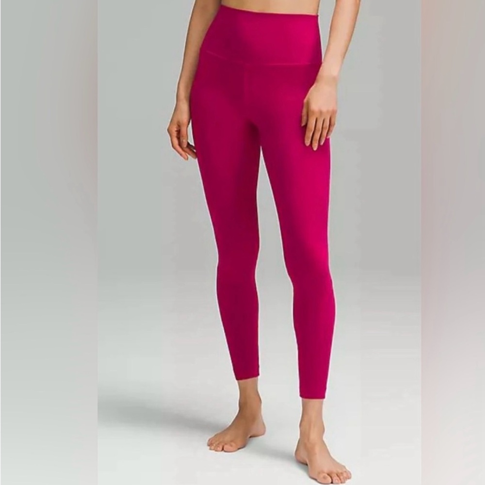 Lululemon align 28”